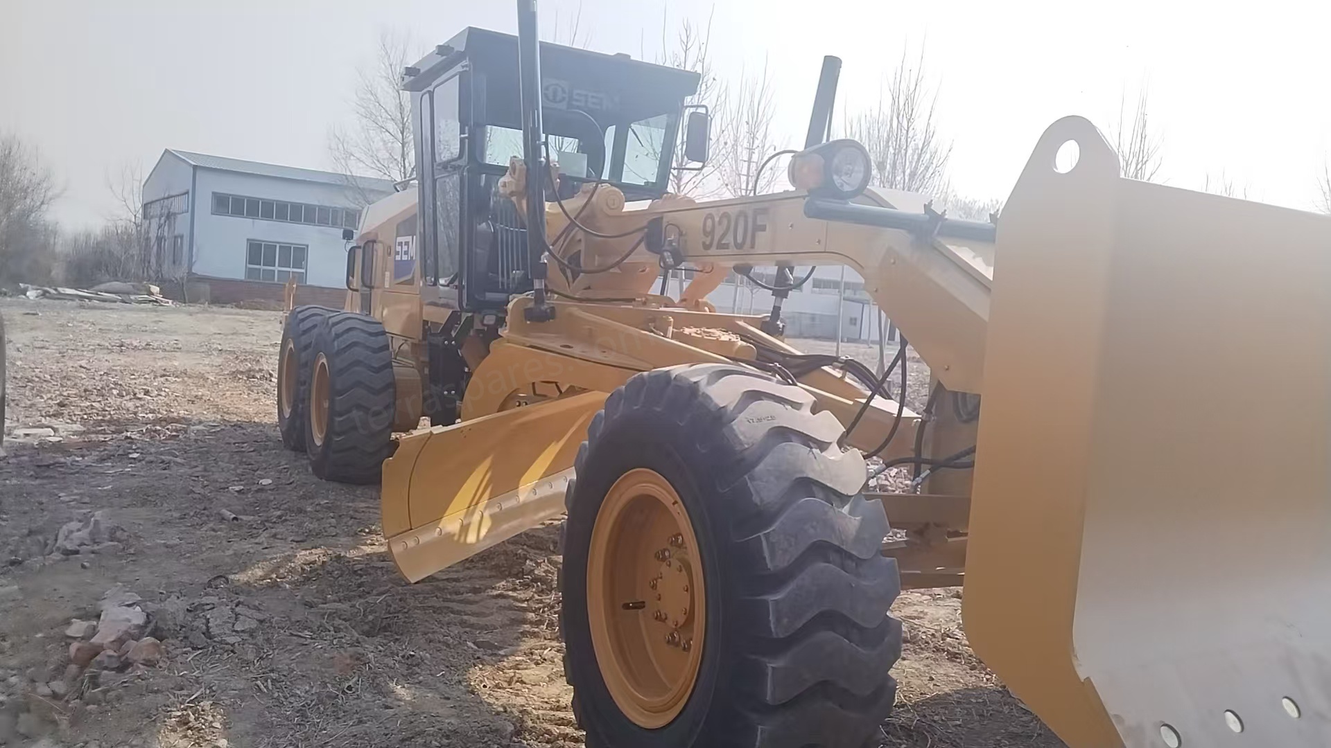 Автогрейдер SEM 920F