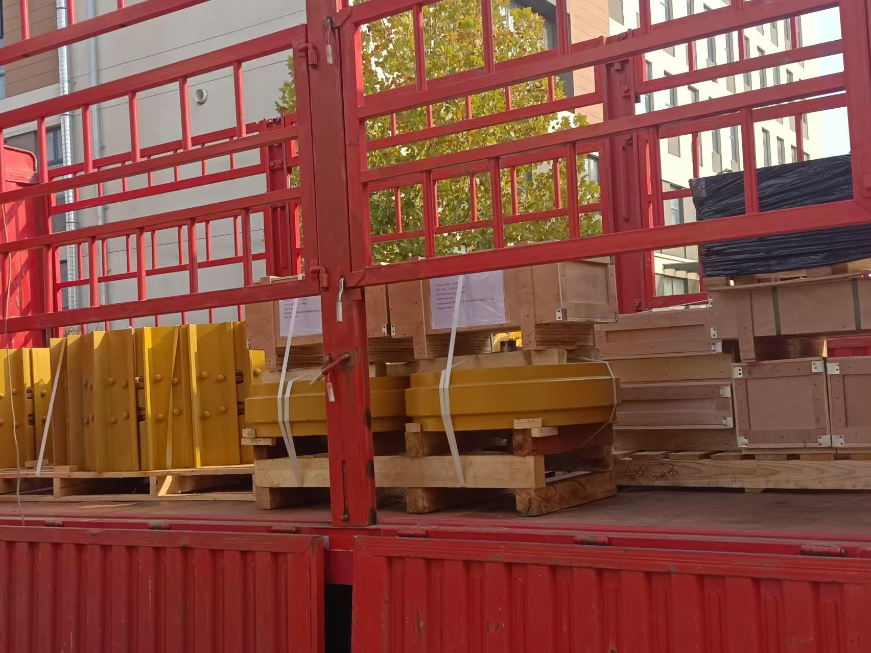 TerraMech Machinery envía piezas de bulldozer de alta calidad de la marca SEM a un socio internacional de larga data