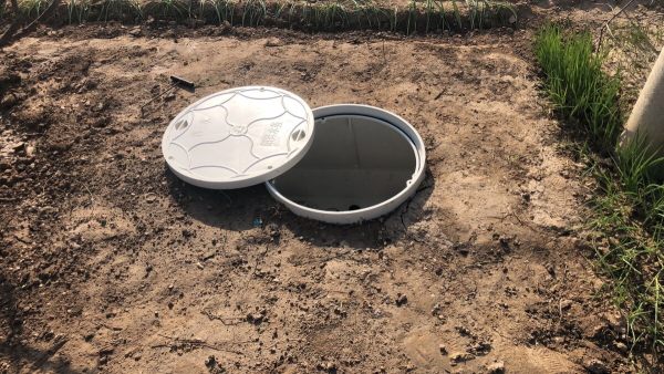 Caja subterránea de contador de agua de cuatro metros-4.jpg