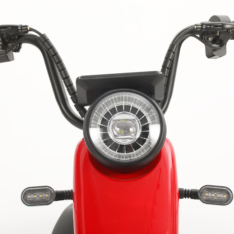 Customized Color 500W Motor Power Electric City Bike Cost-effective Two-wheel Electric Bicycle With Digital Display Screen