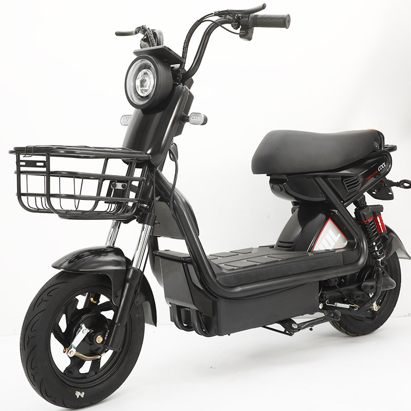 Customized Color 500W Motor Power Electric City Bike Cost-effective Two-wheel Electric Bicycle With Digital Display Screen