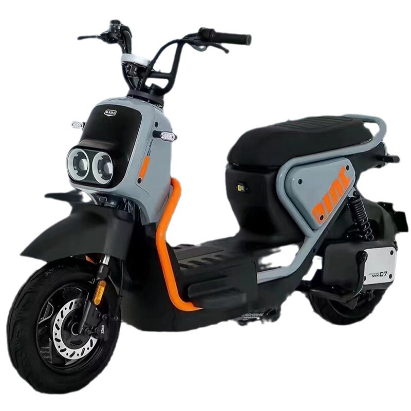 Hot Manufacturers Direct Sales Electric Motor Cycle 500W 48V60V Two-wheel Electric Motorcycle with Led Headlight