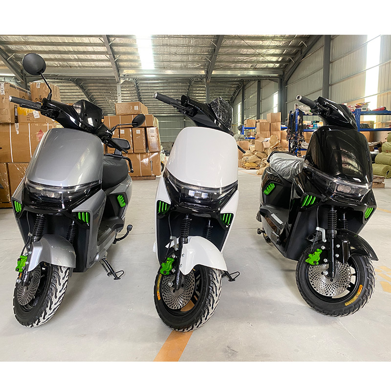 New Model Exquisite Workmanship 2 Wheel Electric Motor Cycle Three Speed Switch 1000W 60V/72V 32Ah Electric Motorcycle