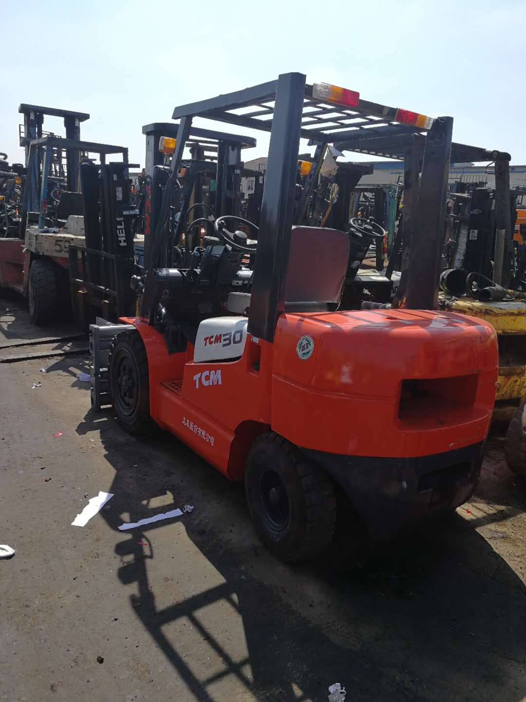 TCM 3t Forklift with balel clamp