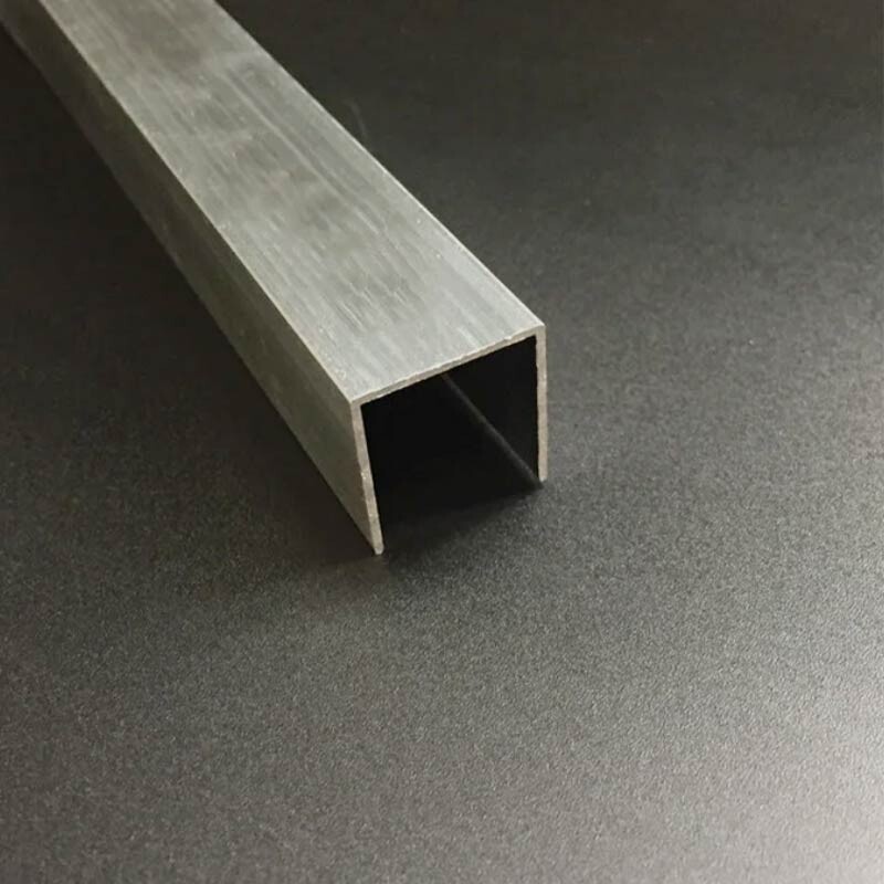 Viga en U de aluminio