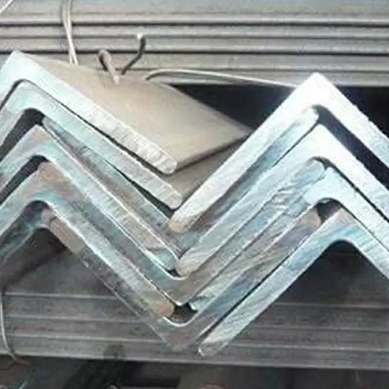 Ángulo de acero al carbono