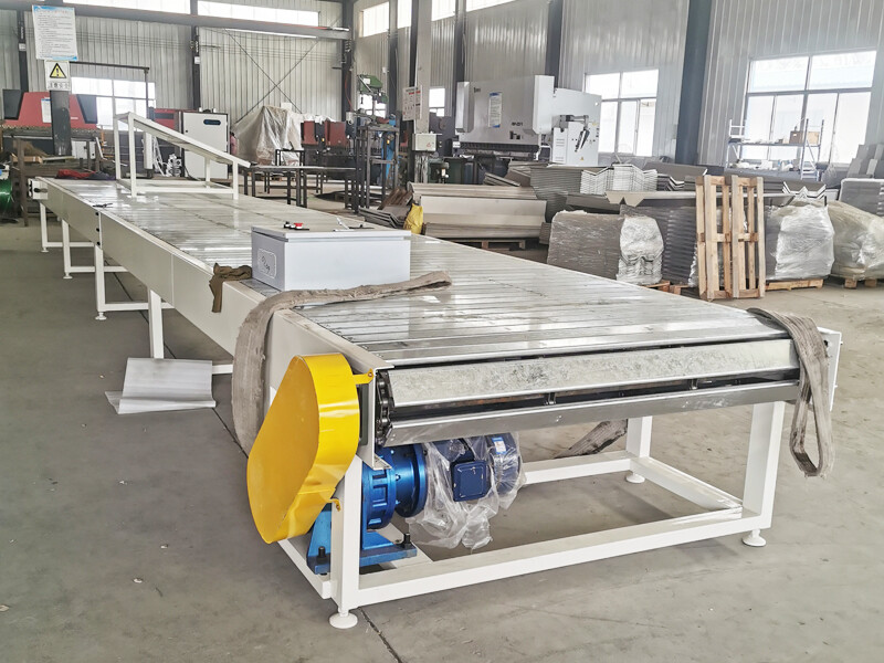 Konveyor pelat gusset