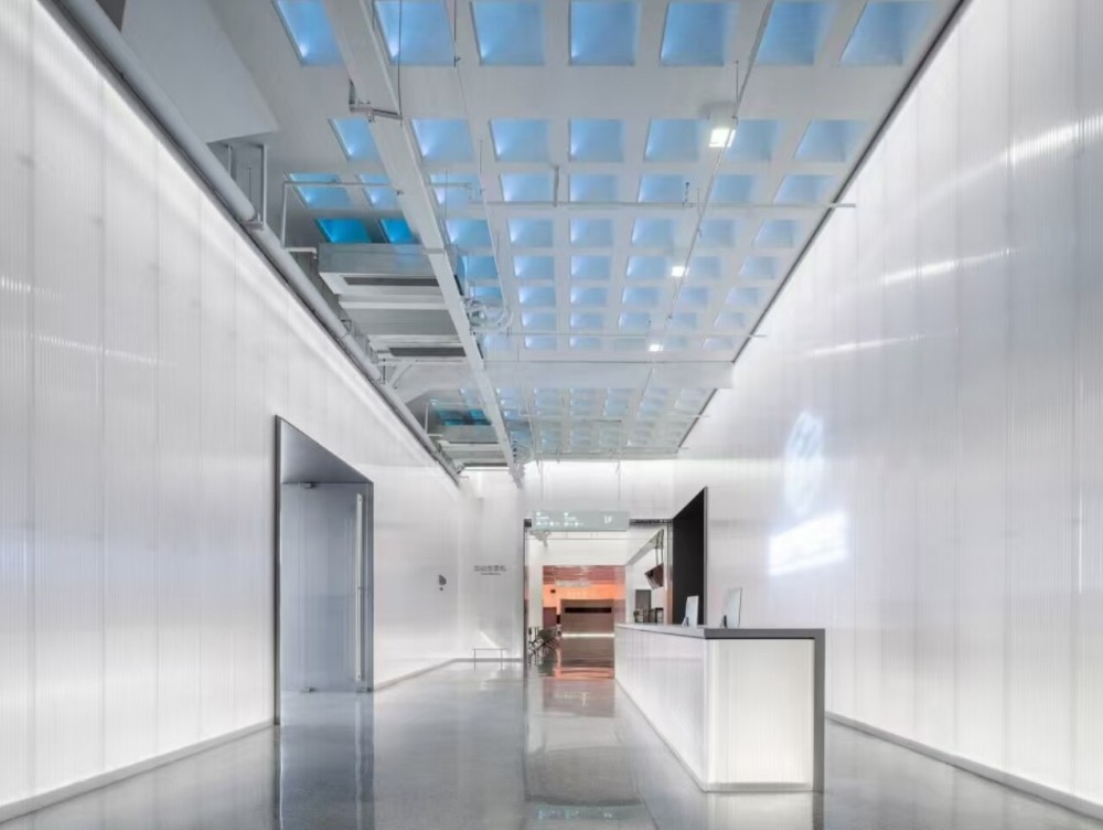 POLYCARBONAT CURTAIN WALL BOARD