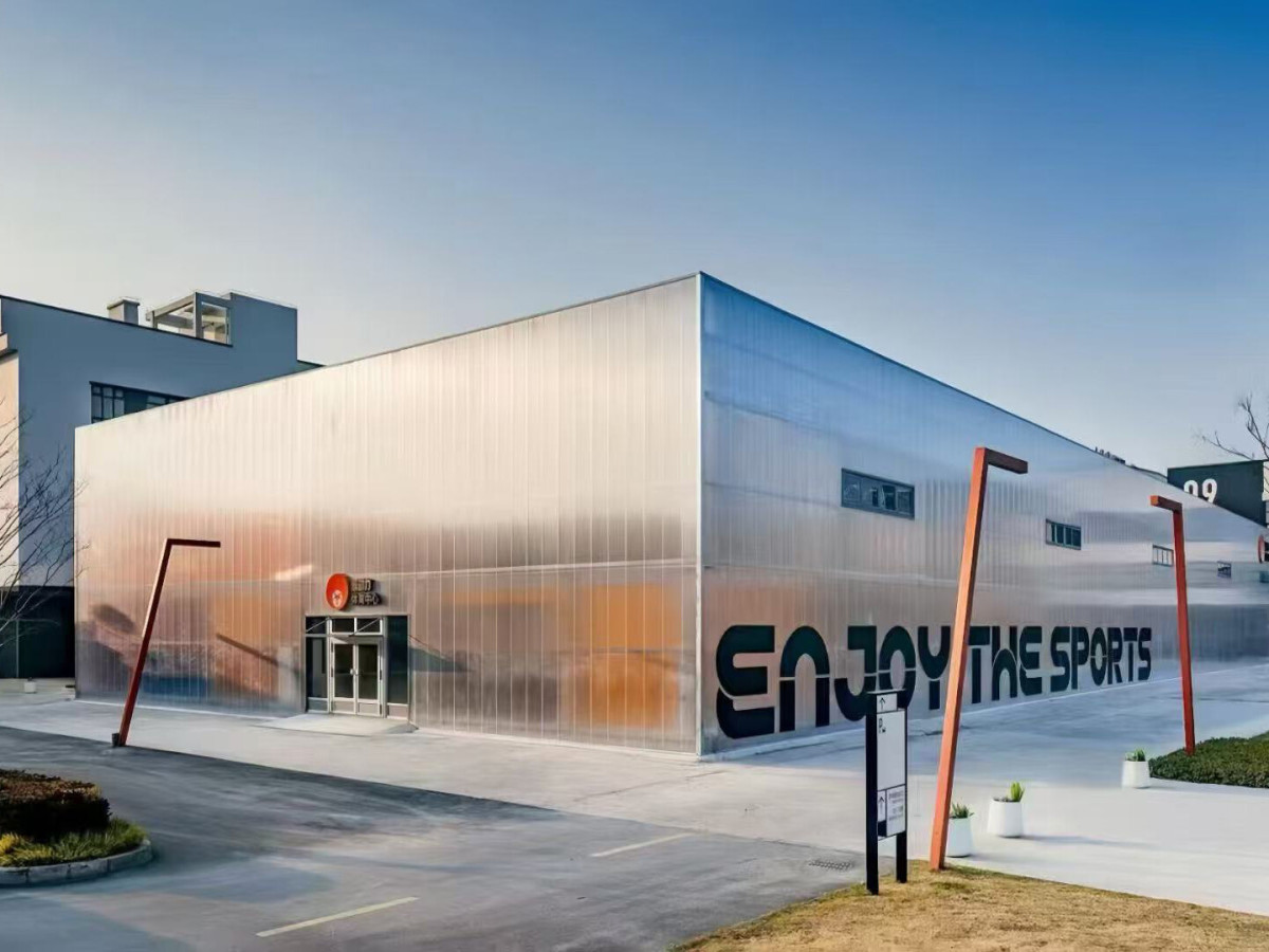 3-House exterior.jpg