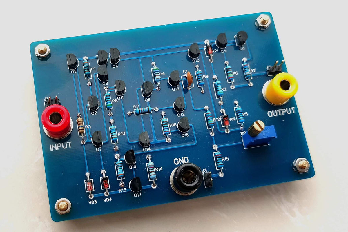 Стабилизатор напряжения