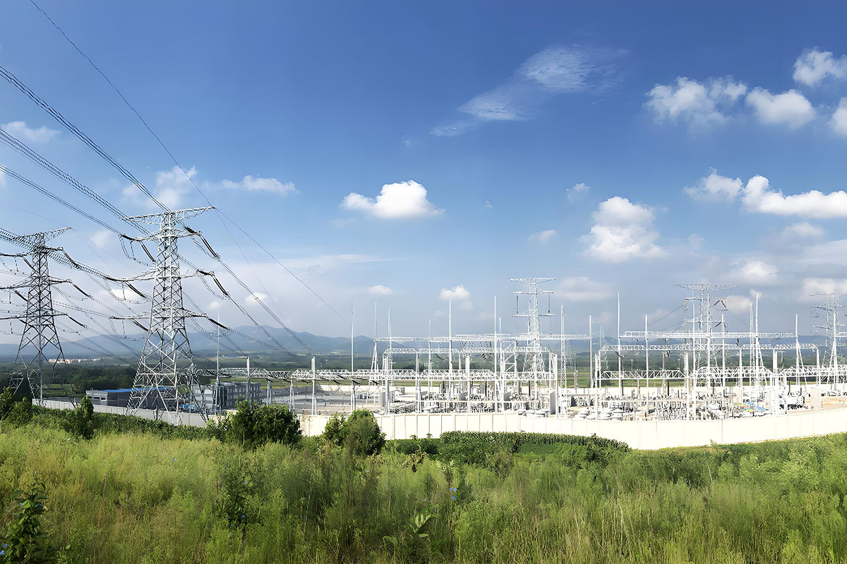 Насколько важна высокоточная синхронизация времени для стабильной работы энергосистемы?