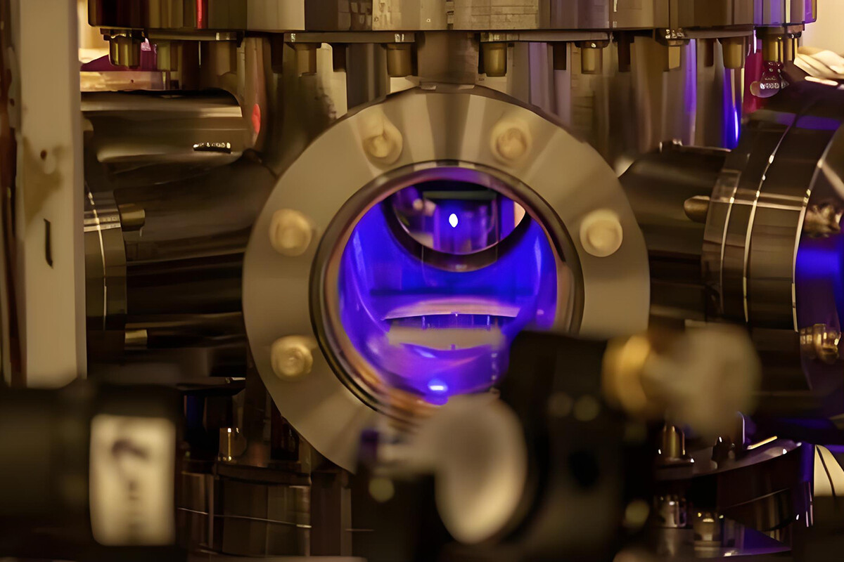 Сравнение производительности рубидиевых атомарных часов ArctiTech и Microchip