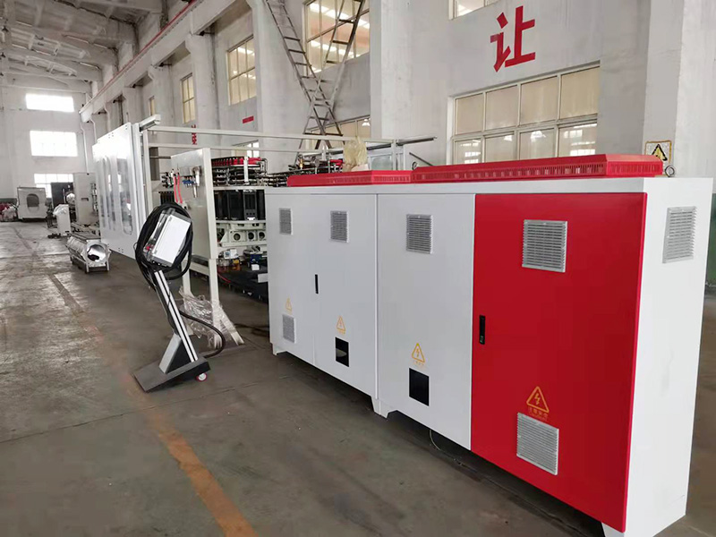 Высокоскоростная экструзионная линия для производства гофрированных труб с двойными стенками из ПЭВП с водяным охлаждением