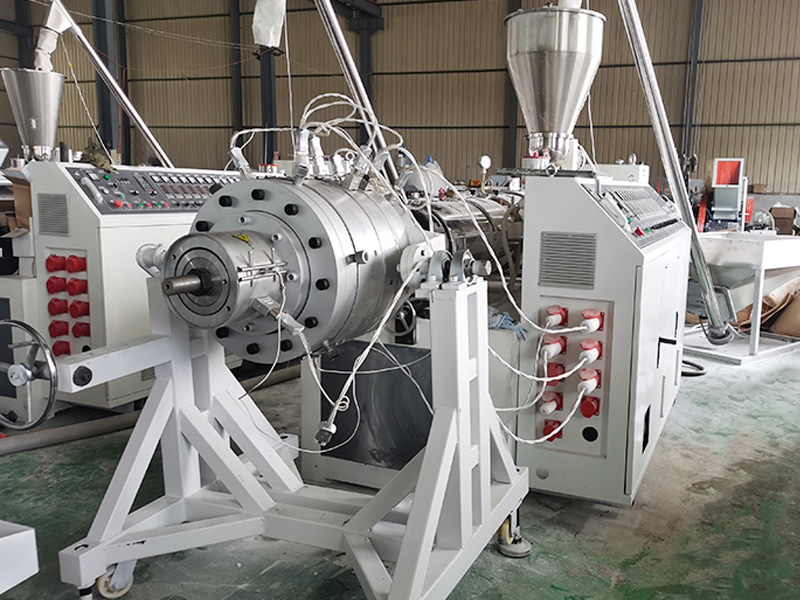 Линия по производству труб из ПВХ