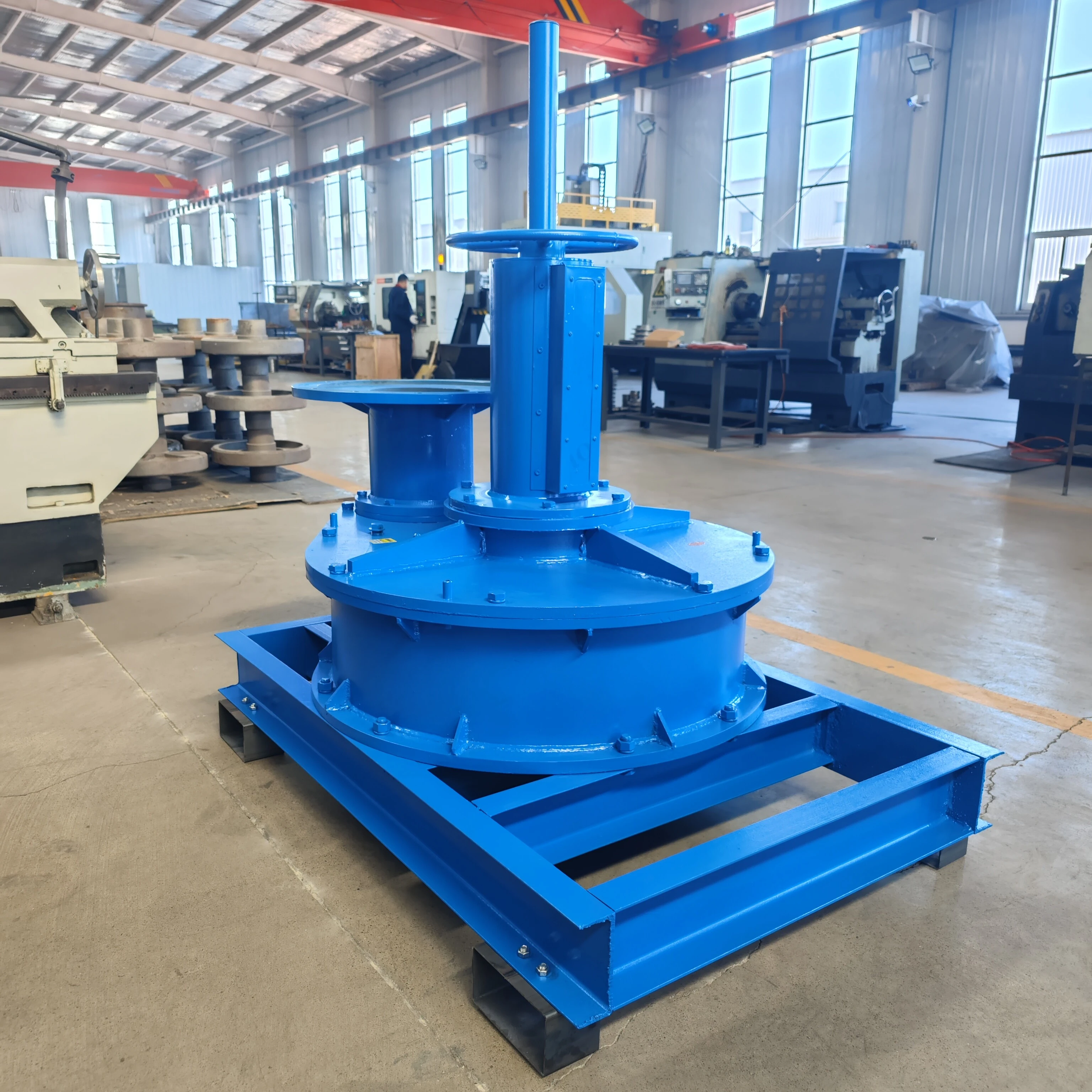 Slewing bearing mud scraper reducer