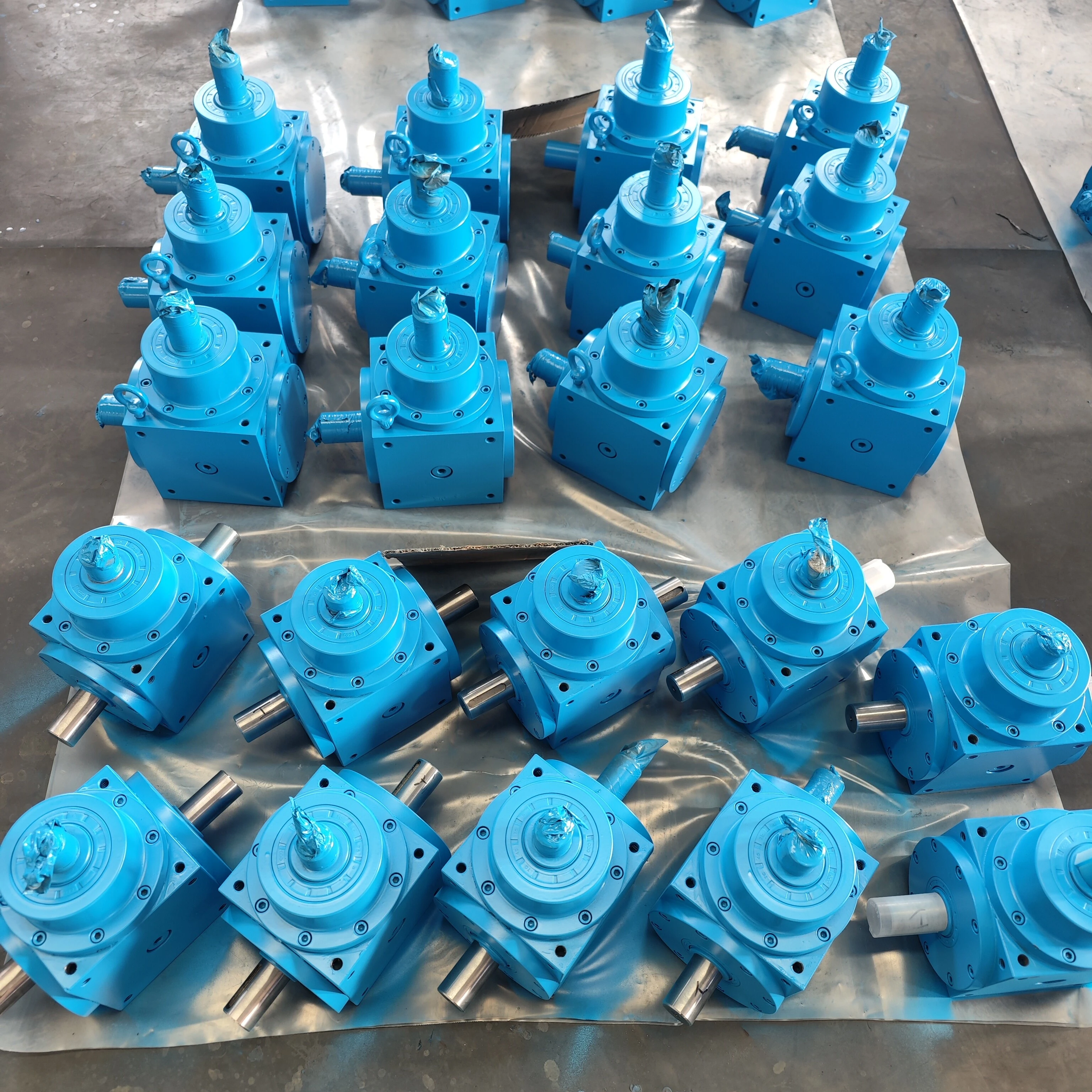 HD Helical Gear Reversing Actuator