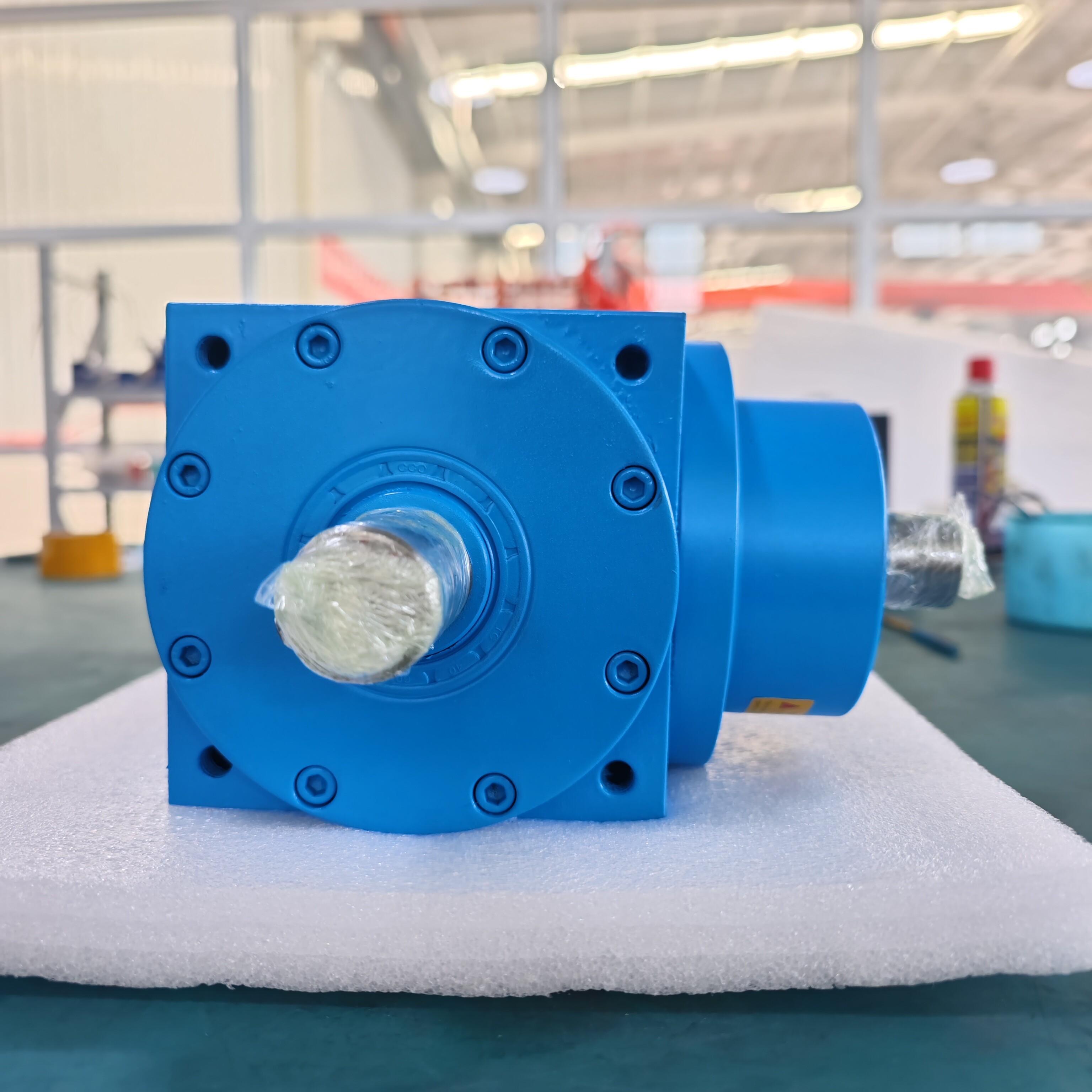 T Series Helical Bevel Gear Right Angle Gearbox