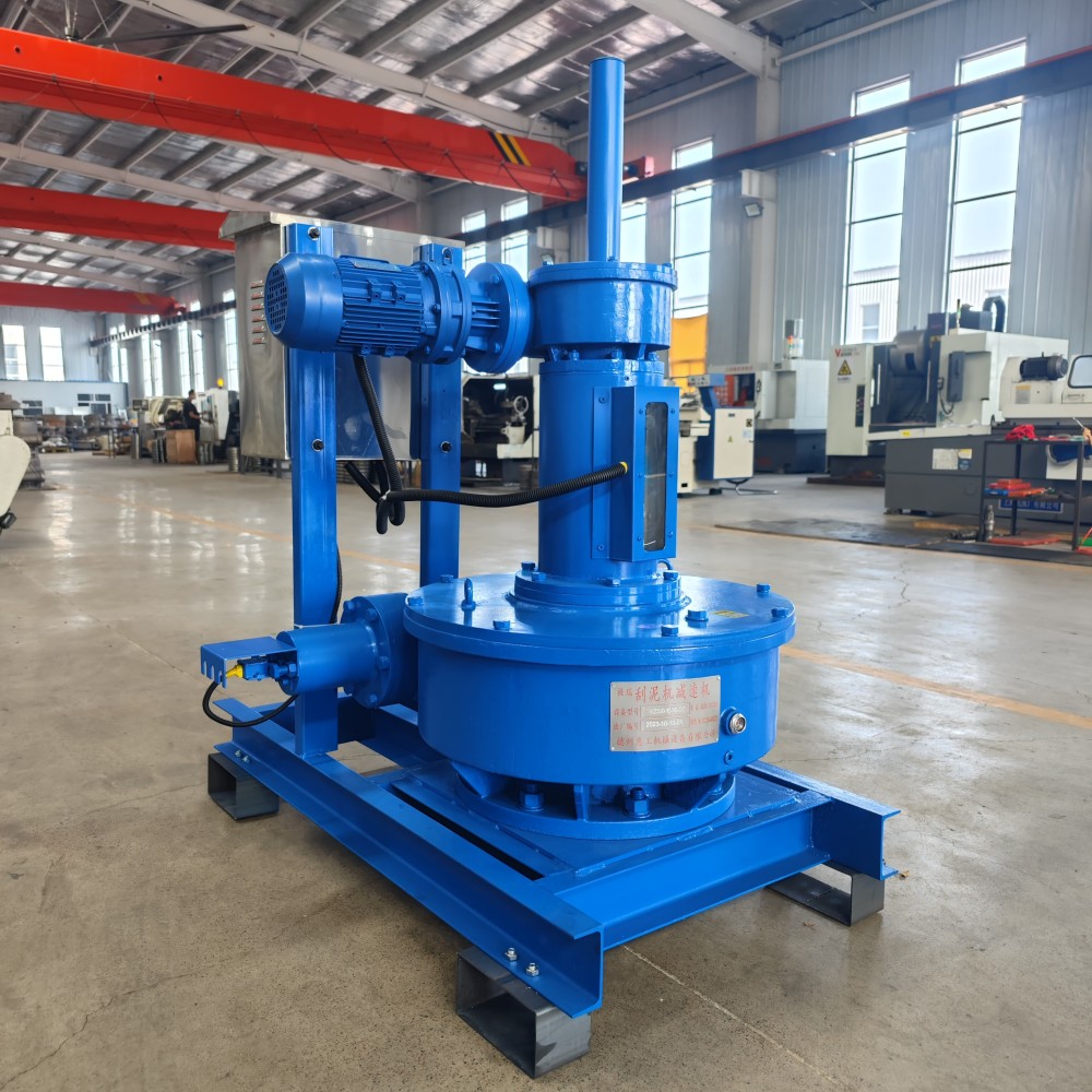 Centrally Driven Scraper Speed Reducer