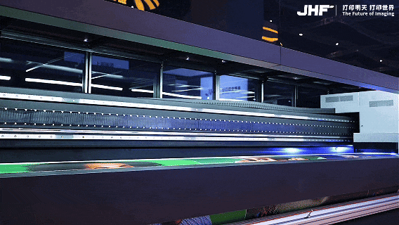 A adsorção melhorada e o controlo estável do rolo garantem um tecido de rolo suave e claro.