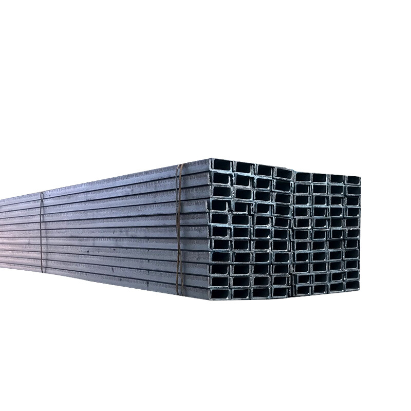 Стальной швеллер