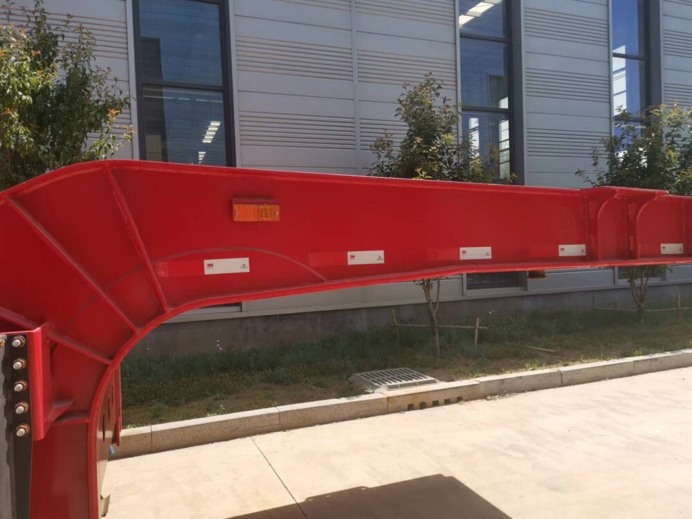 низкорамный прицеп 60 тонн/низкорамный прицеп 60 тонн/гусеничный бортовой прицеп