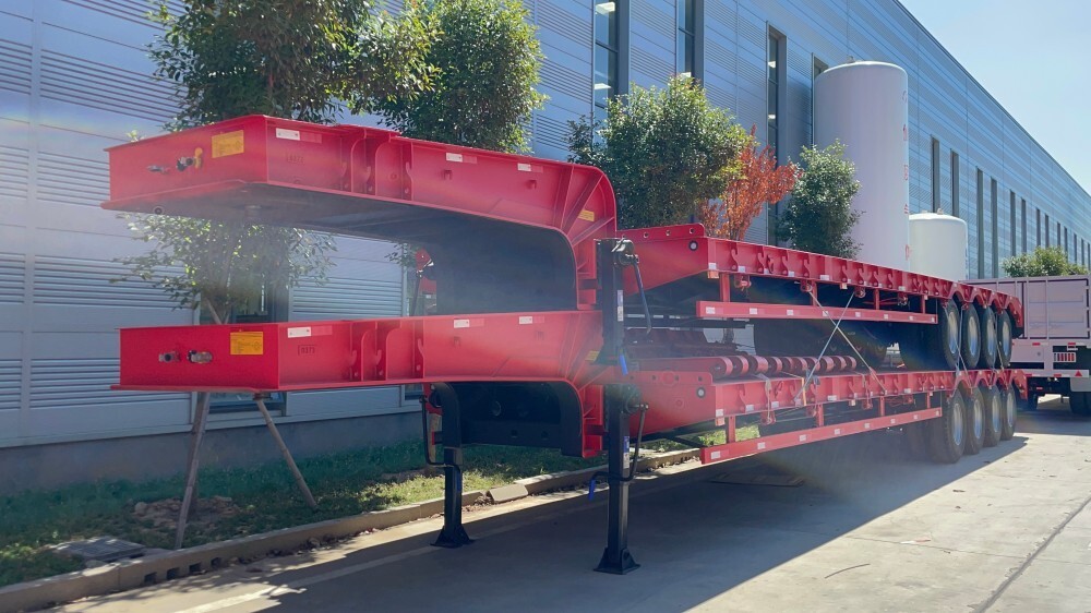 3-осевой низкорамный прицеп/150-тонный низкорамный трал/120-тонный низкорамный полуприцеп на продажу