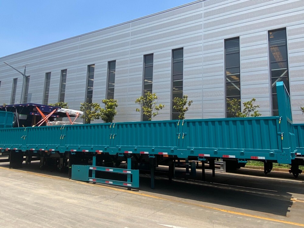 3-осный полуприцеп с боковыми стенками/полуприцеп с боковыми стенками/полуприцеп с боковыми стенками