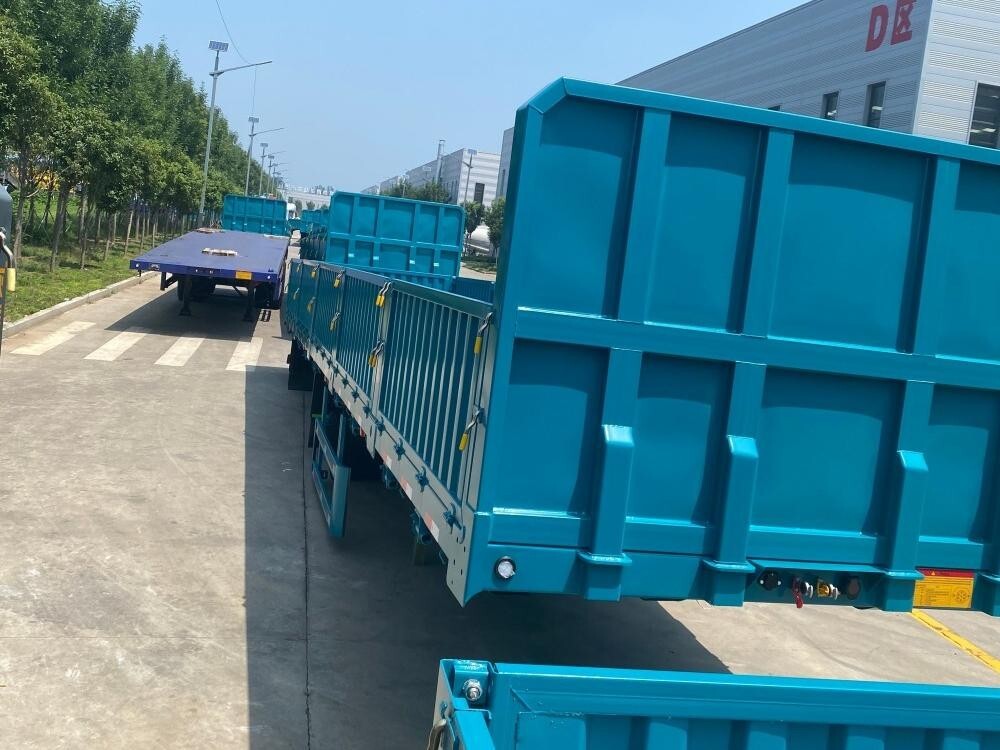 3-осный полуприцеп с боковыми стенками/полуприцеп с боковыми стенками/полуприцеп с боковыми стенками