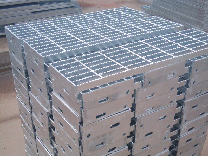 Struktur dan bahan dari tangga Struktur dan bahan dari tangga