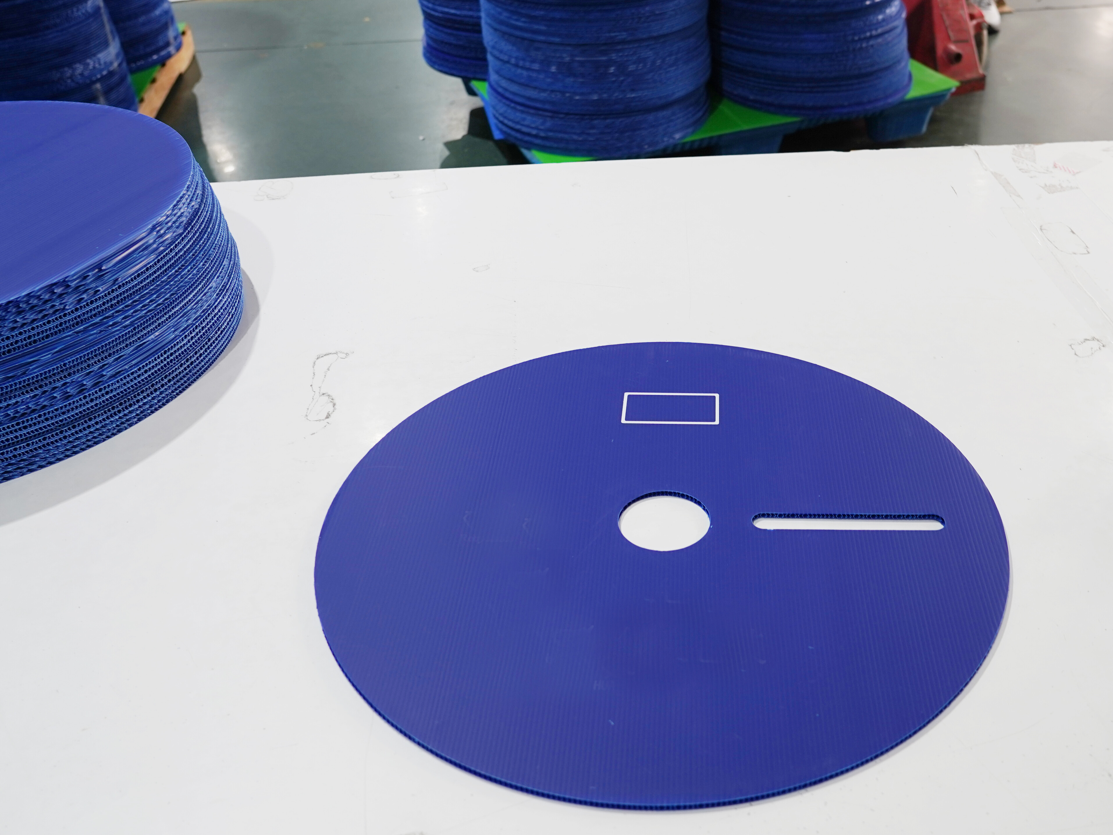 Гофрированный лист PP