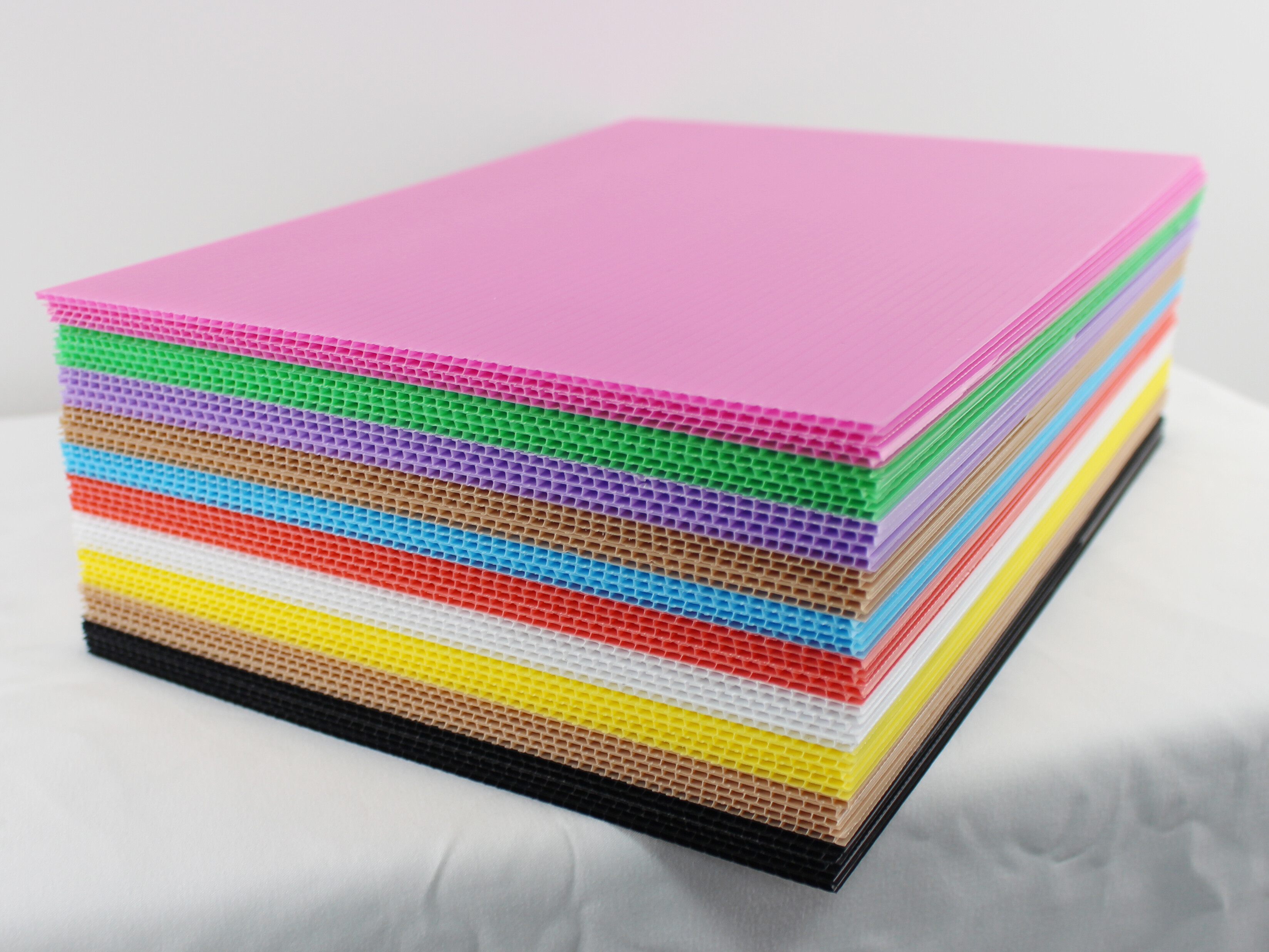 Гофрированный лист PP