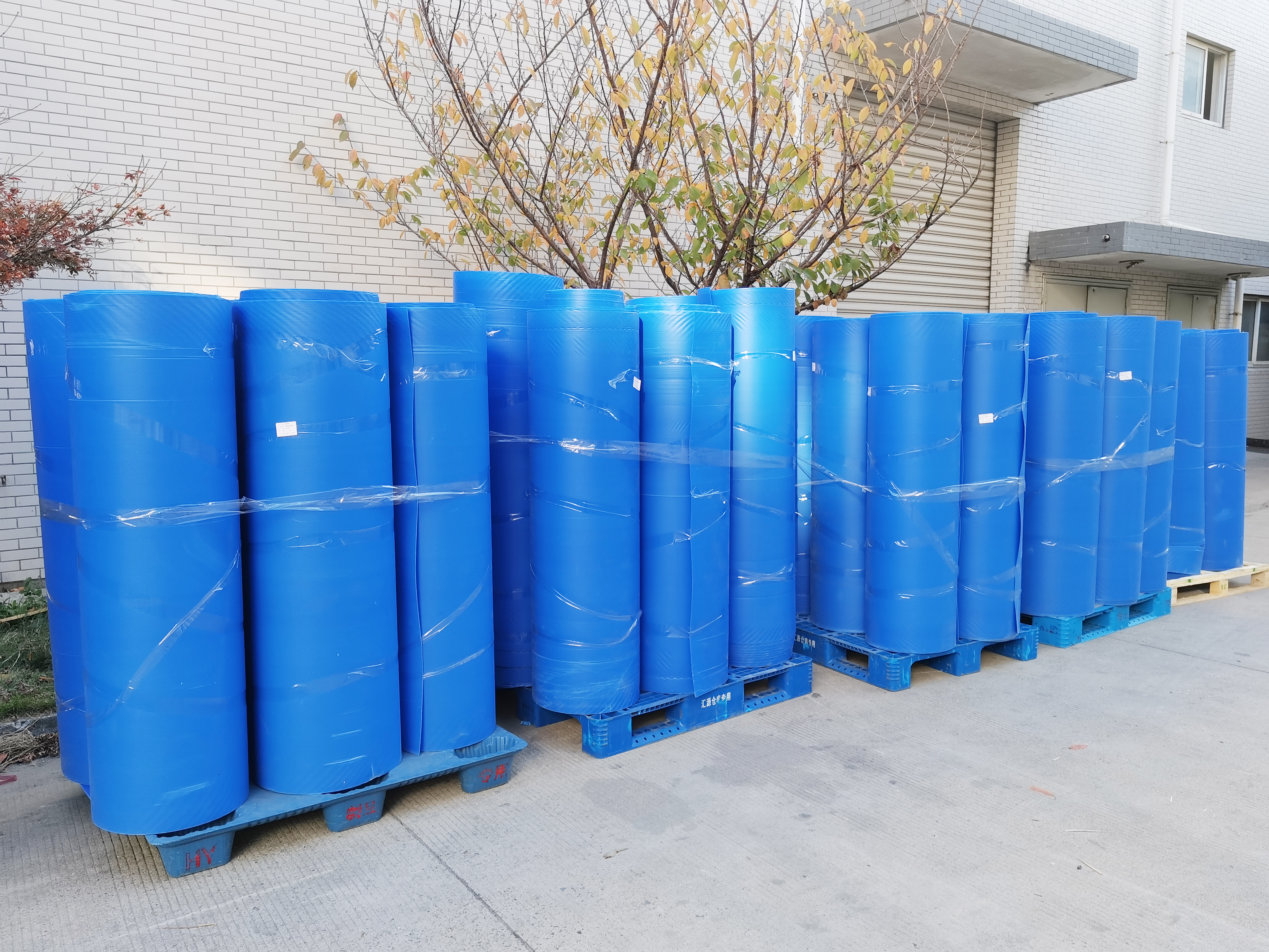 Пластиковая защита пола 