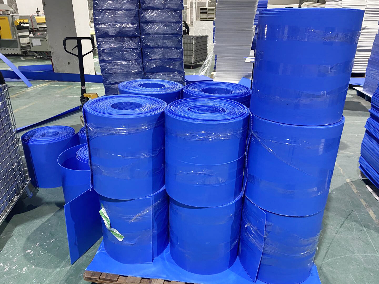 Пластиковая защита пола 