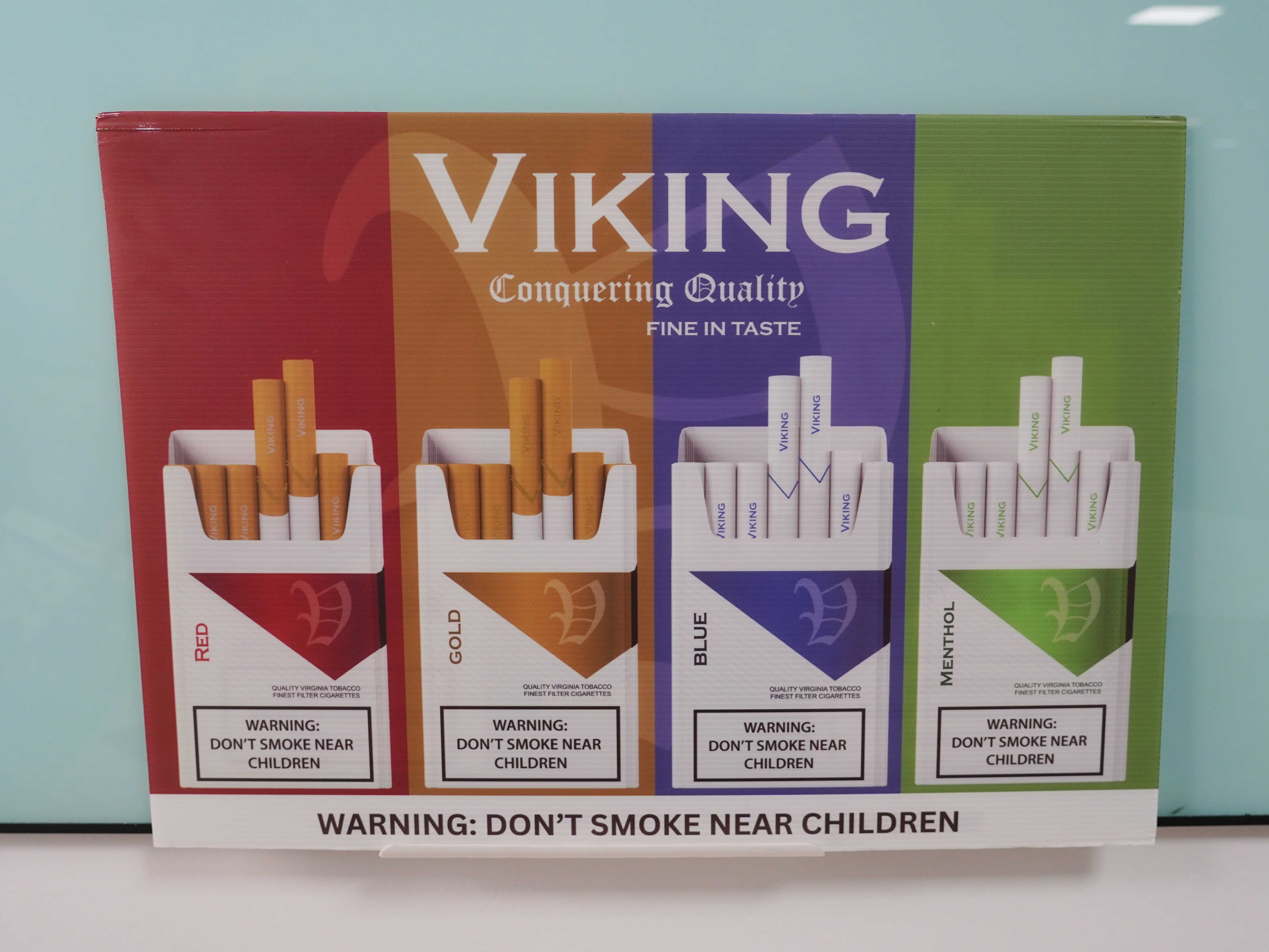 Рекламные щиты из пластика