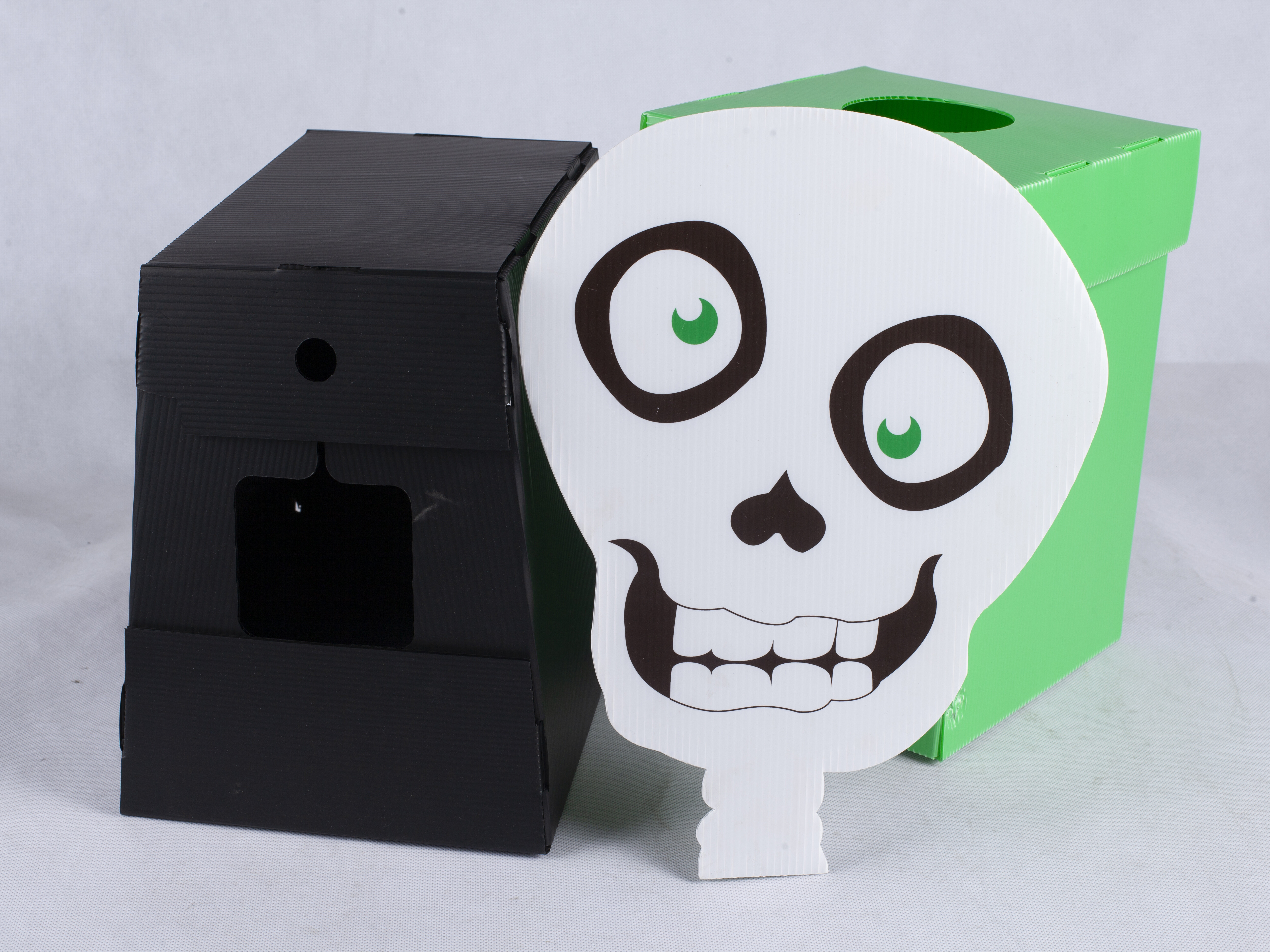 Рекламные щиты из пластика