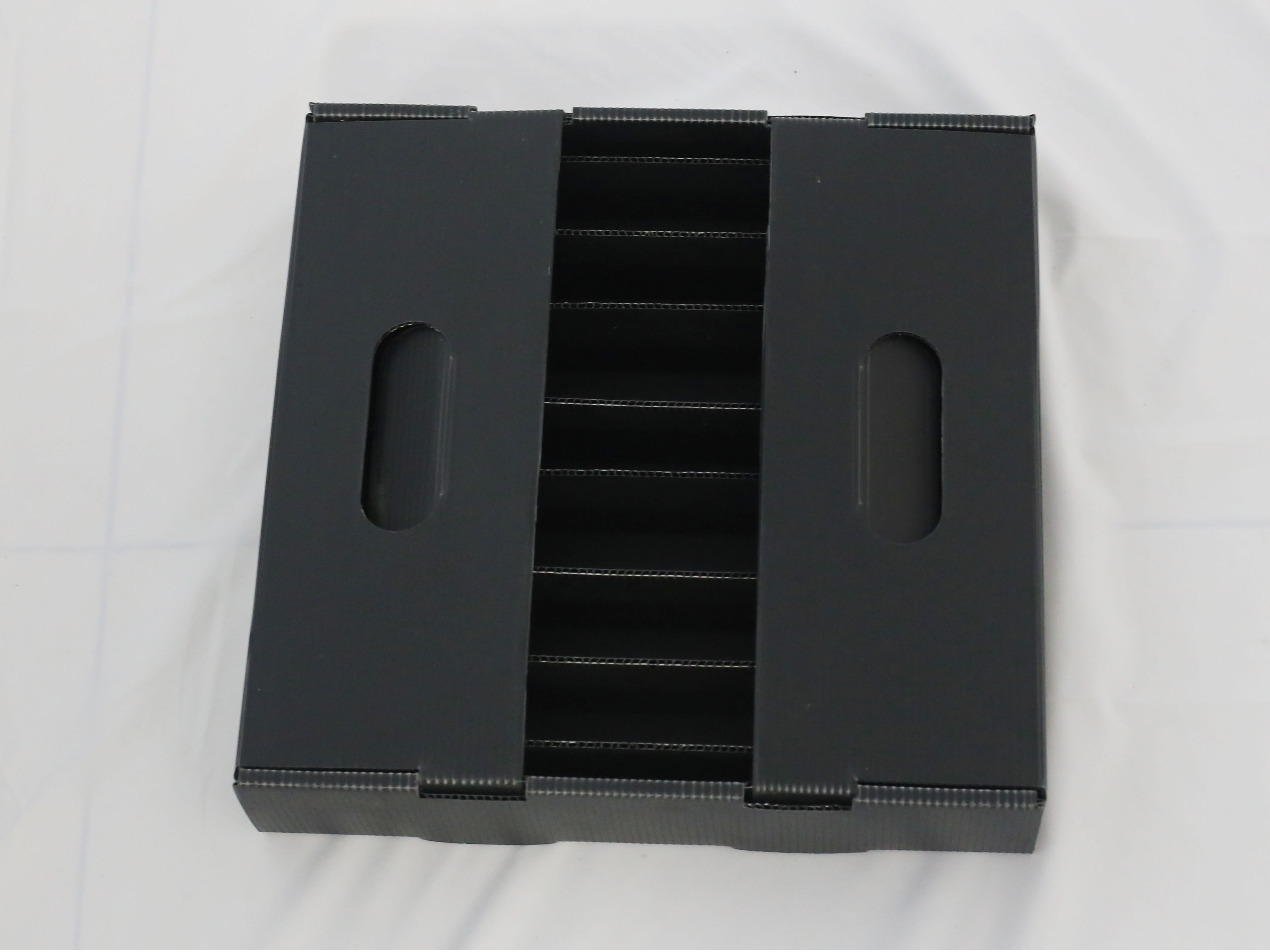 Упаковочный ящик Coroplast для фруктов