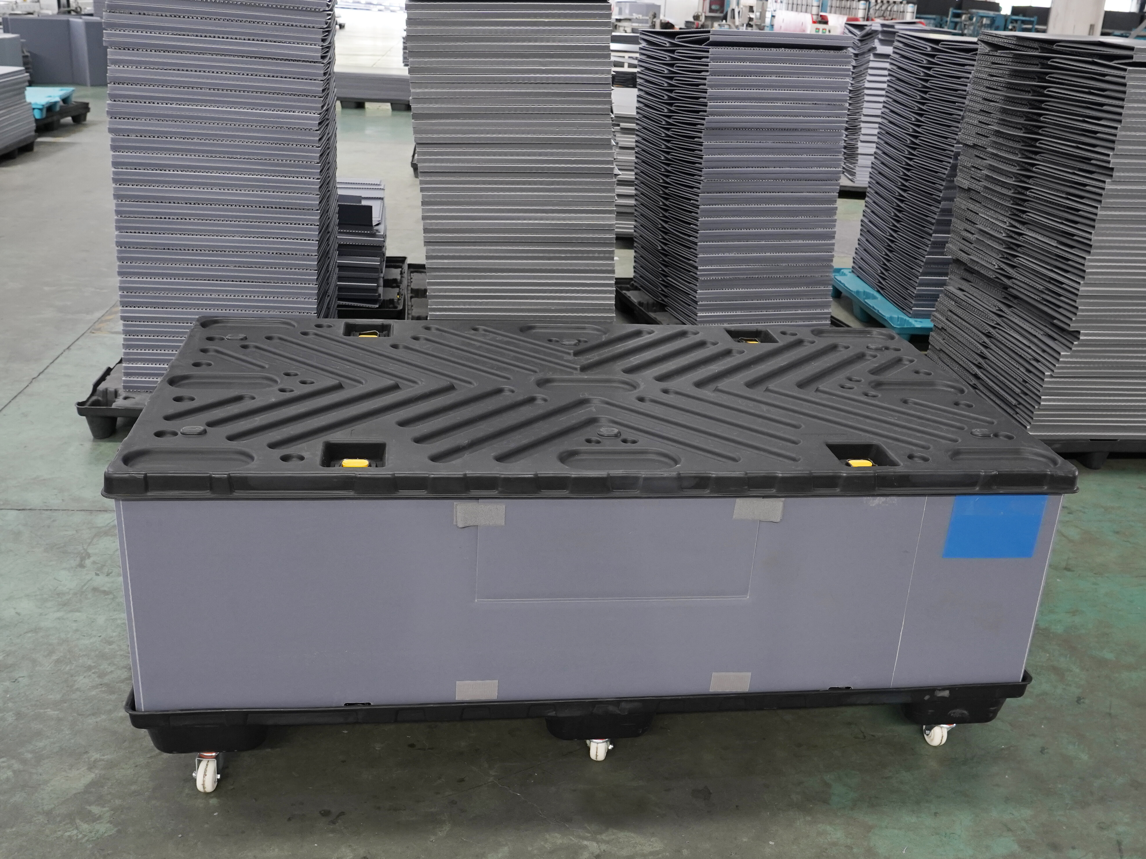 Складные паллетные боксы