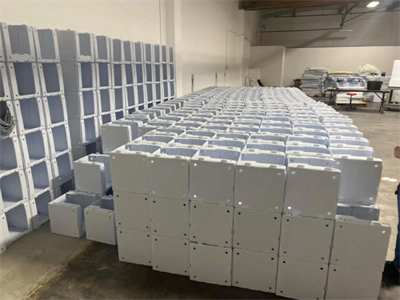 Пластиковые контейнеры для комплектования