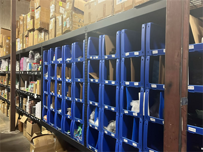 Складские контейнеры для сборки заказов