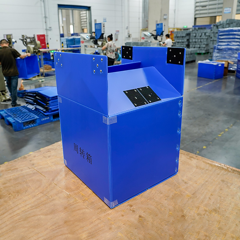 Современные гофрированные пластиковые коробки PolyReflex — лёгкие, прочные, многоразовые