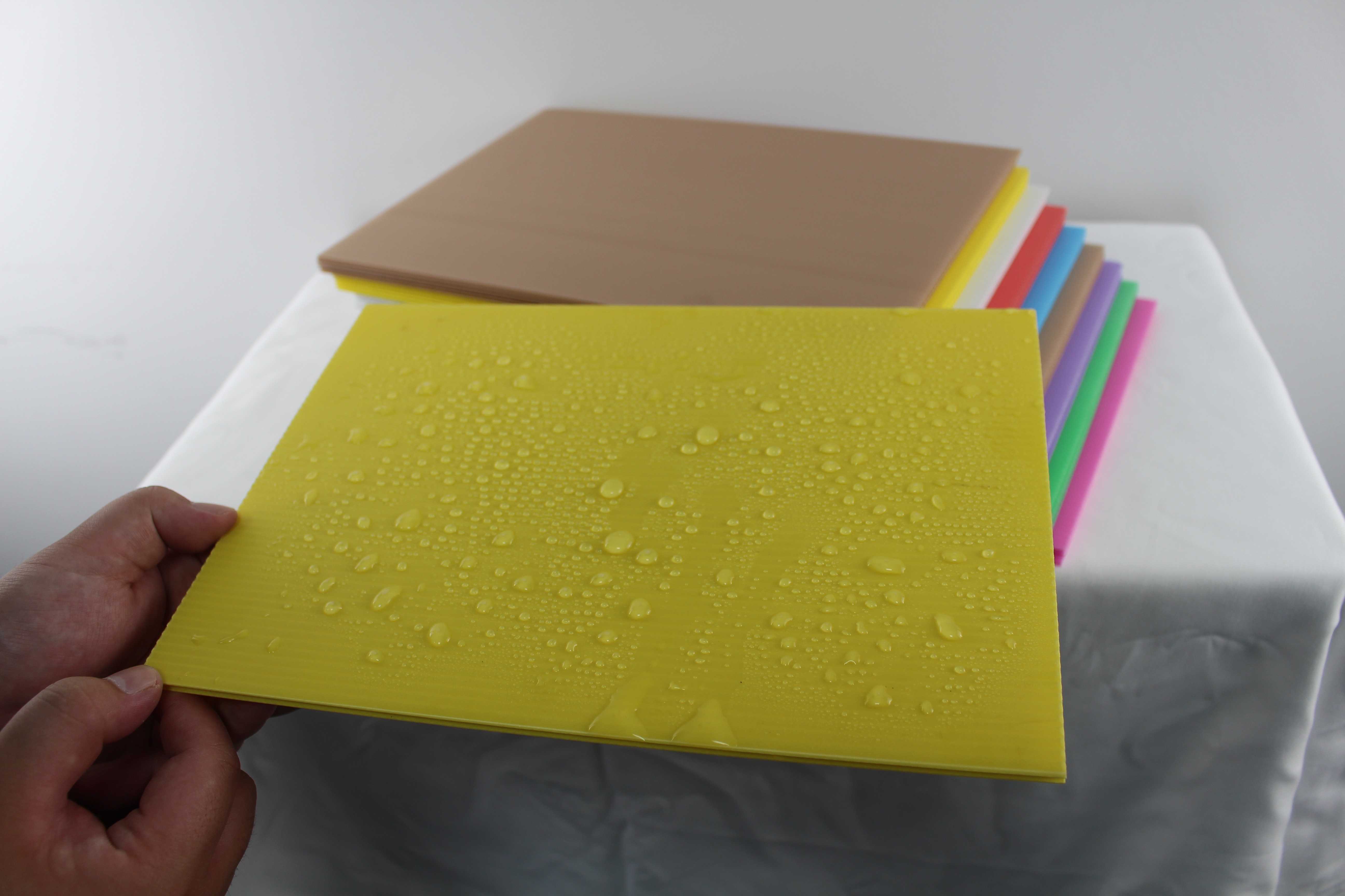 Лист гофрированный PP для логистических и складских операций