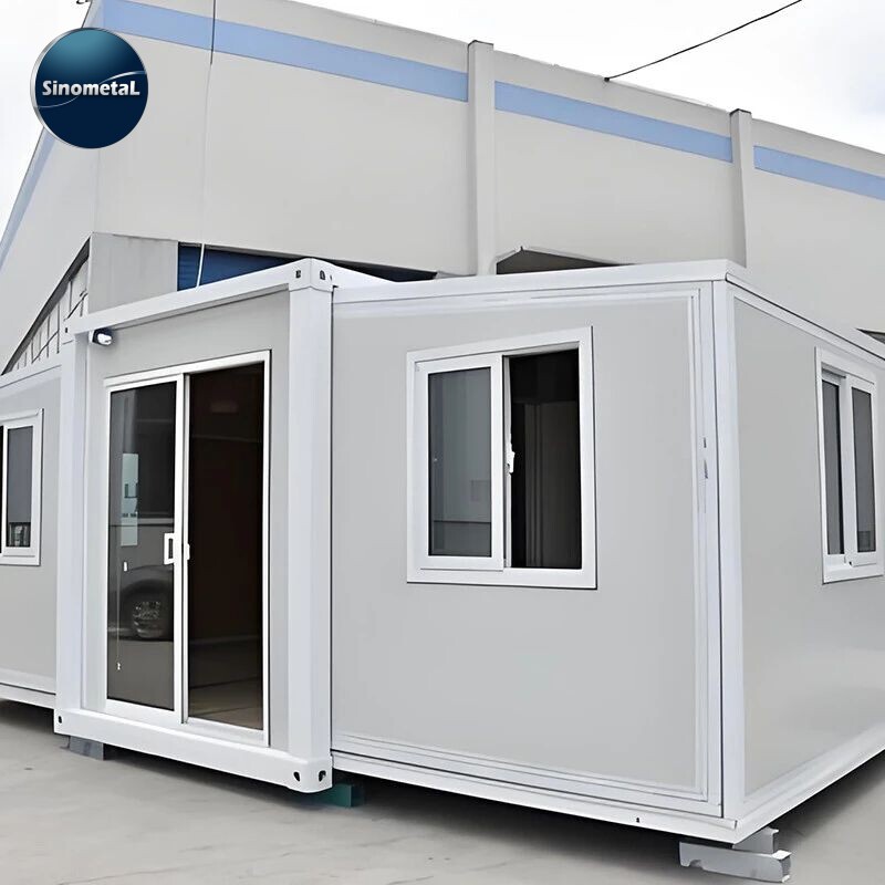 Double Wing Extension Room