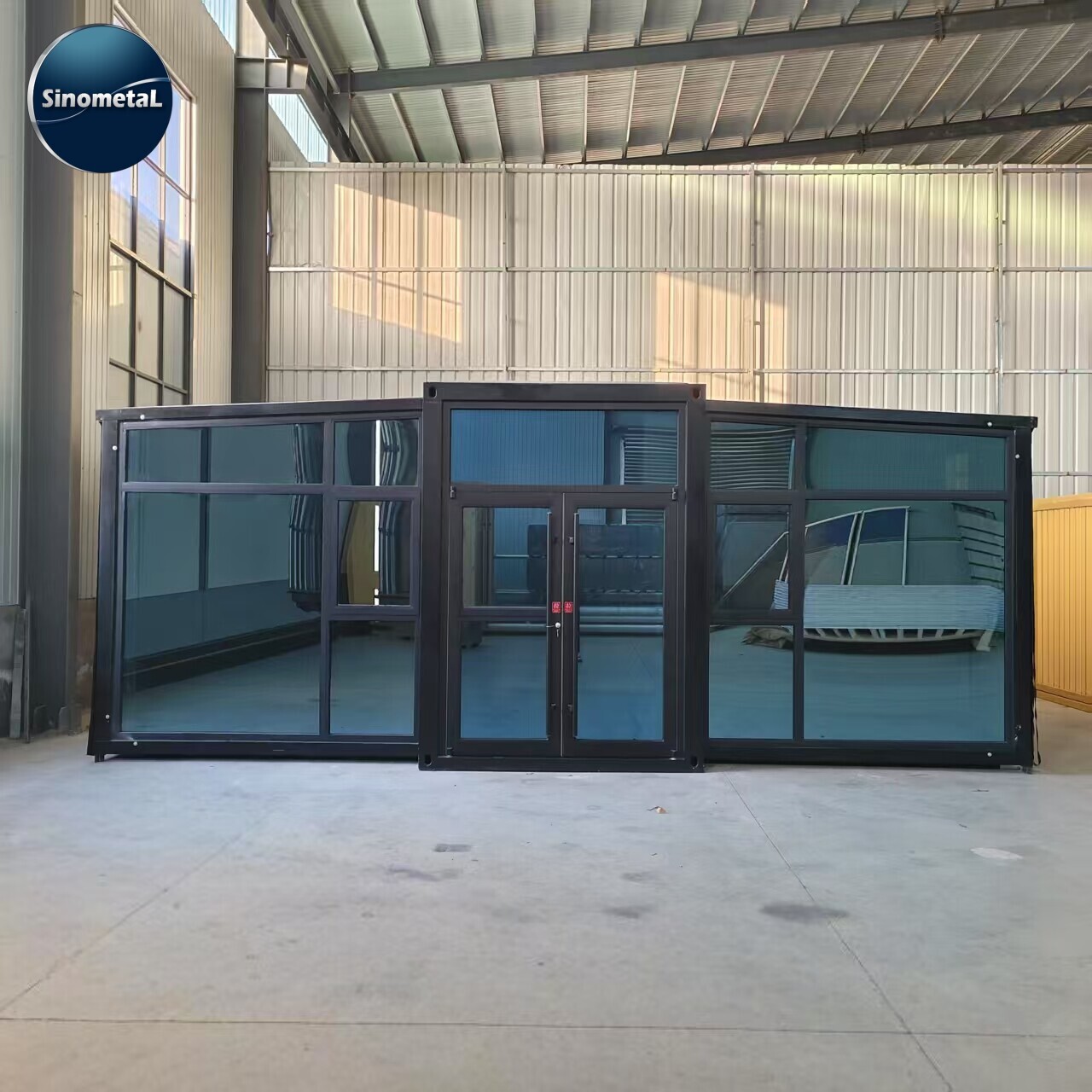 20 ft Dual-Wing Expandable & Foldable Container House