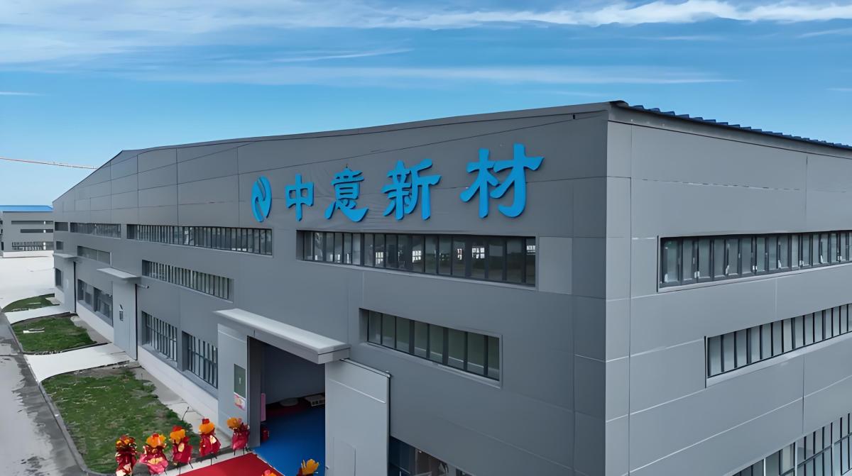 1677854b8bba566f2bc332063bea041b