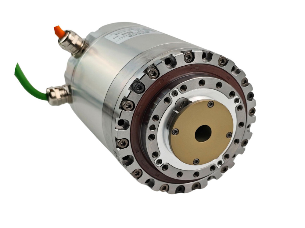 Высокоточный жесткий беззазорный планетарный роторный привод