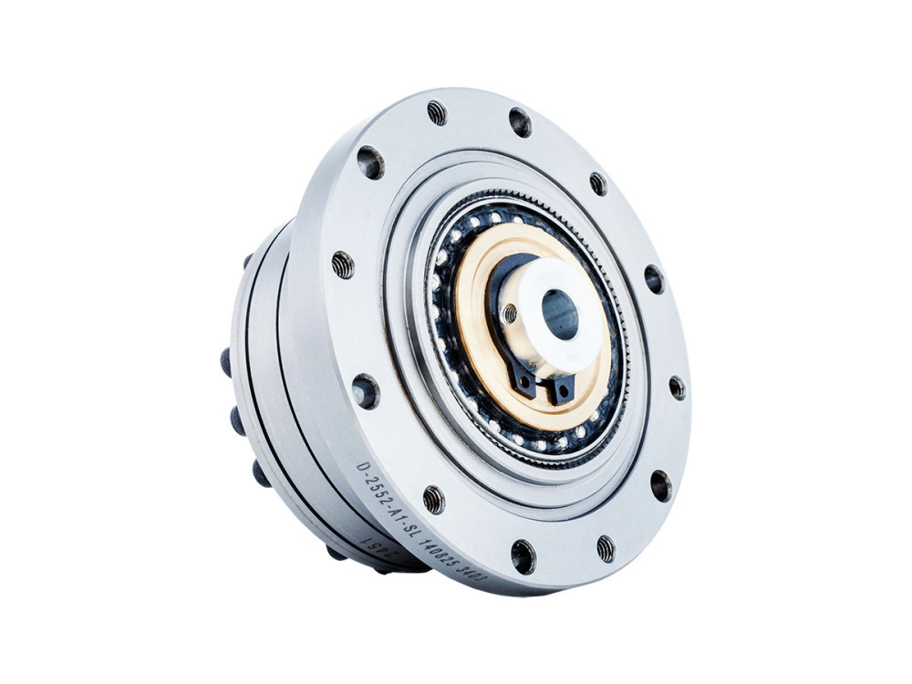 Простая установка волновой передачи для роботизированной руки и герметичных поворотных столов