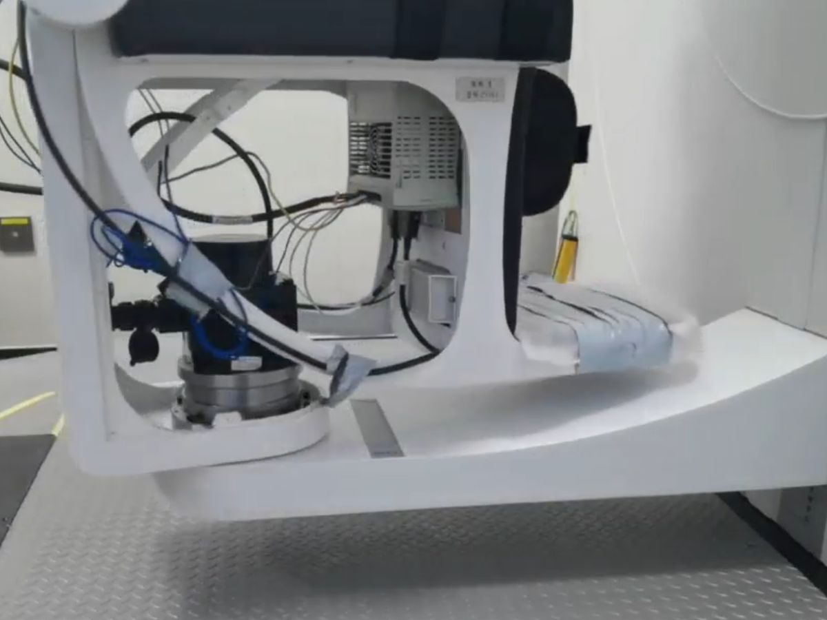 Гармонический привод для медицинских устройств репозиции отолитов