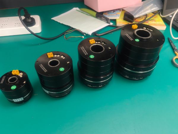 Высокоточный гармонический приводной двигатель