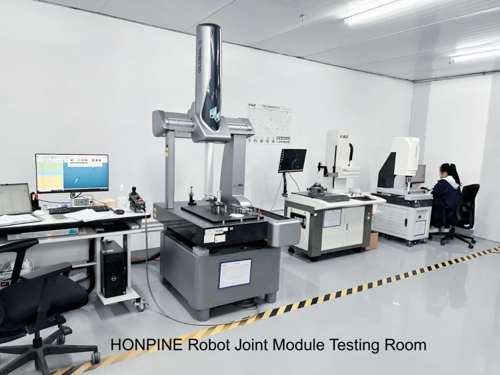 Почему модули роботизированных соединений требуют тестирования на второй гармонике (2×)?