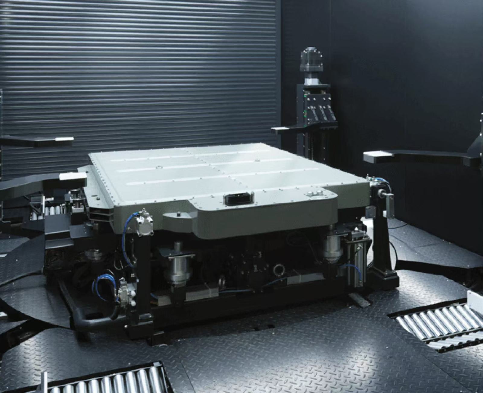 гармонический приводной актуатор для автоматизации станции замены аккумуляторов электромобилей